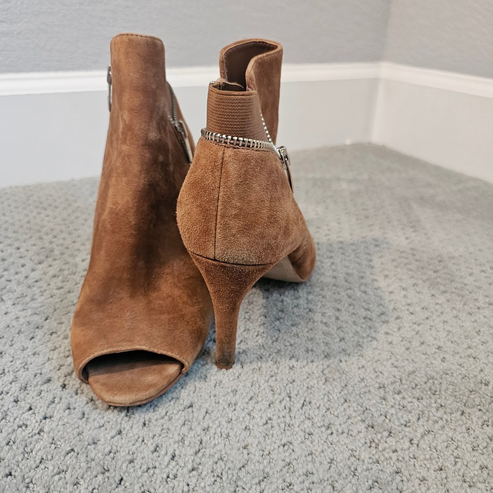 Marc Fisher 9.5 open toe booties suede 3 inch heal y2k zipper